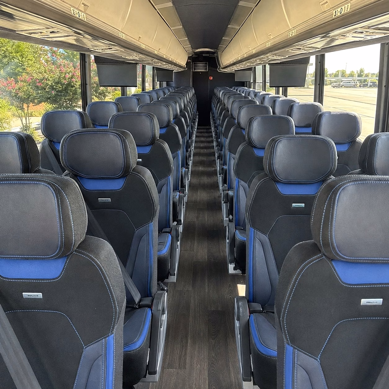 jurupa valley charter bus rentals for group airport transfers