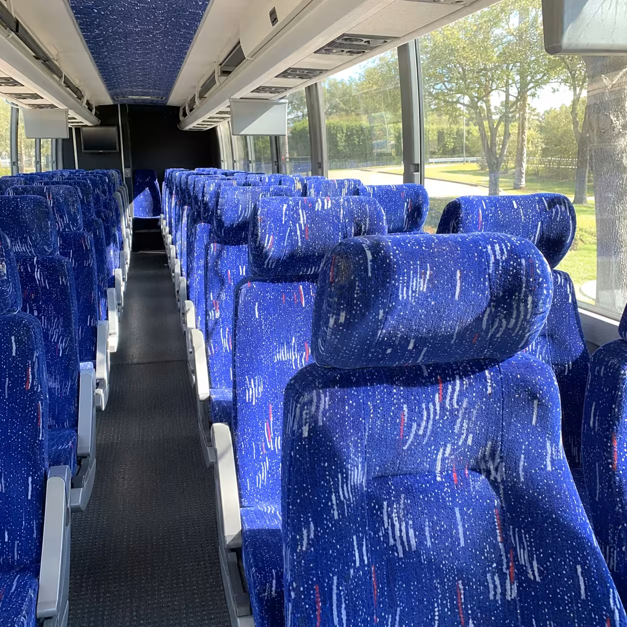 jurupa valley charter buses for arts and cultural field trips