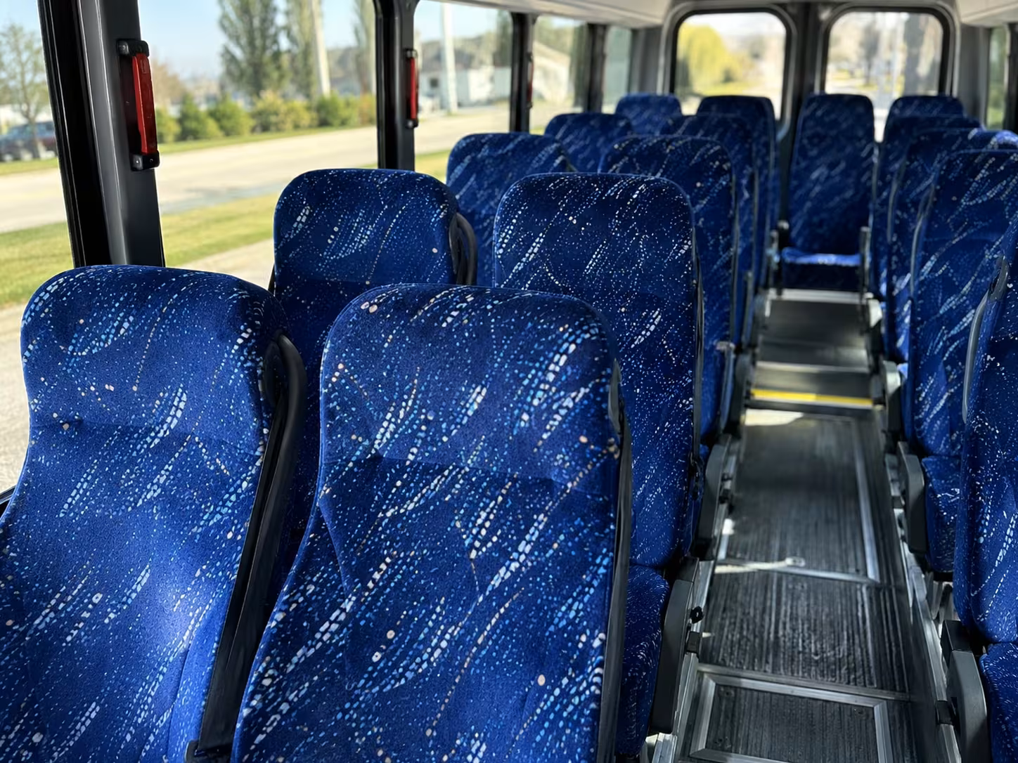 minibus rentals in jurupa valley for smaller prom groups