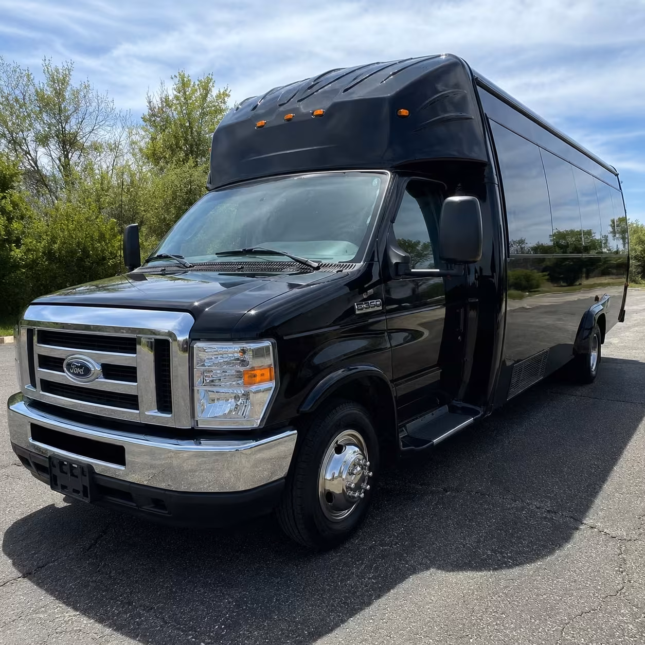 prom homecoming bus rentals in jurupa valley