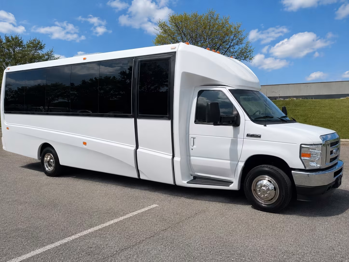 youth group and vbs minibus rentals in jurupa valley